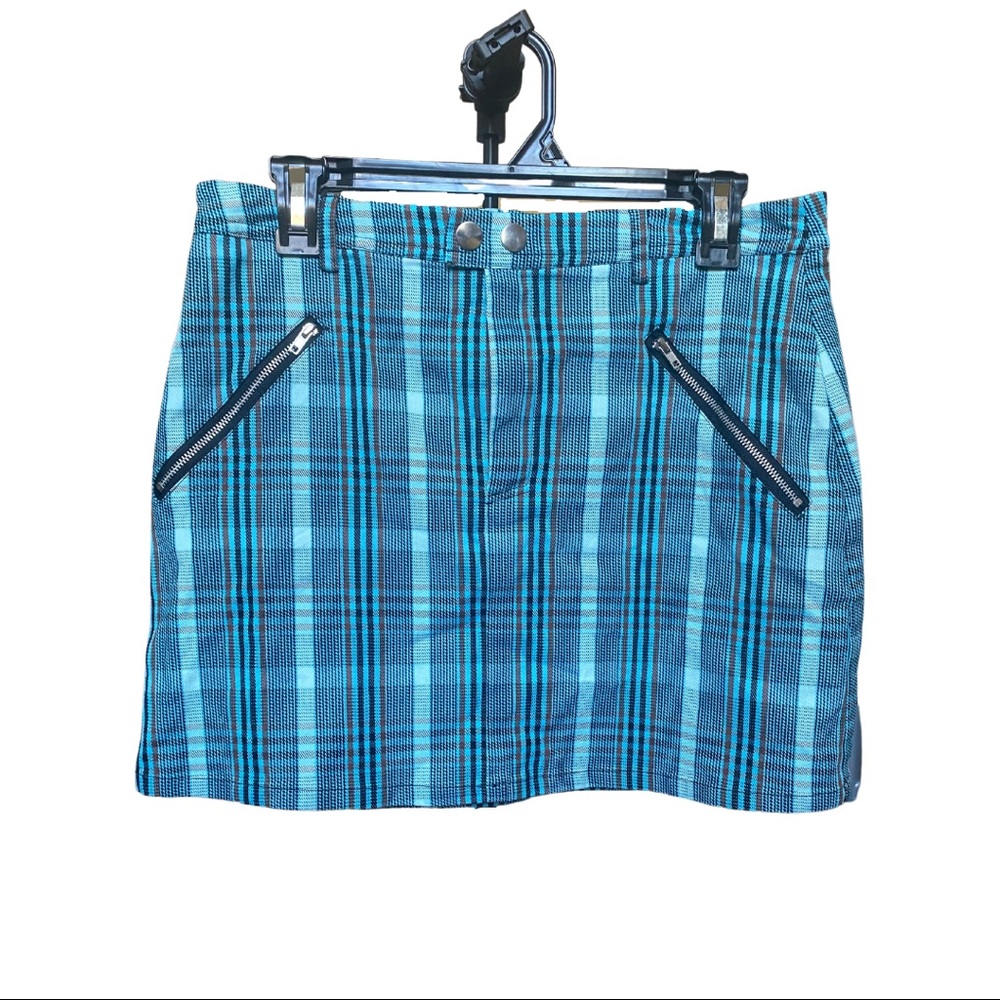 BRAND NEW aqua blue mini skirt! 😃